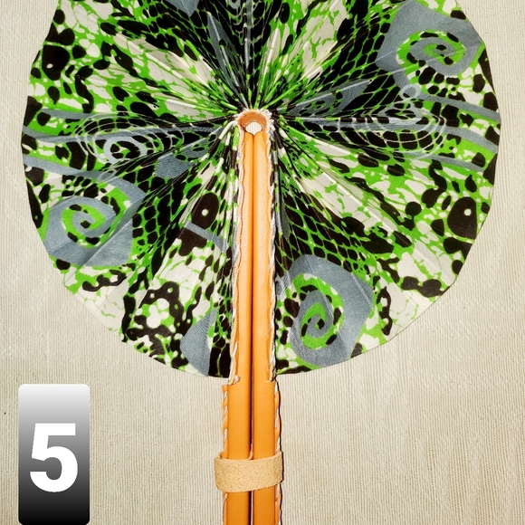 Fans - Picture 3 of 7